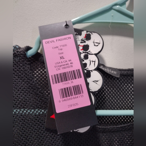 Devil fashion fishnet shirt with tie up sides. - Picture 2 of 3